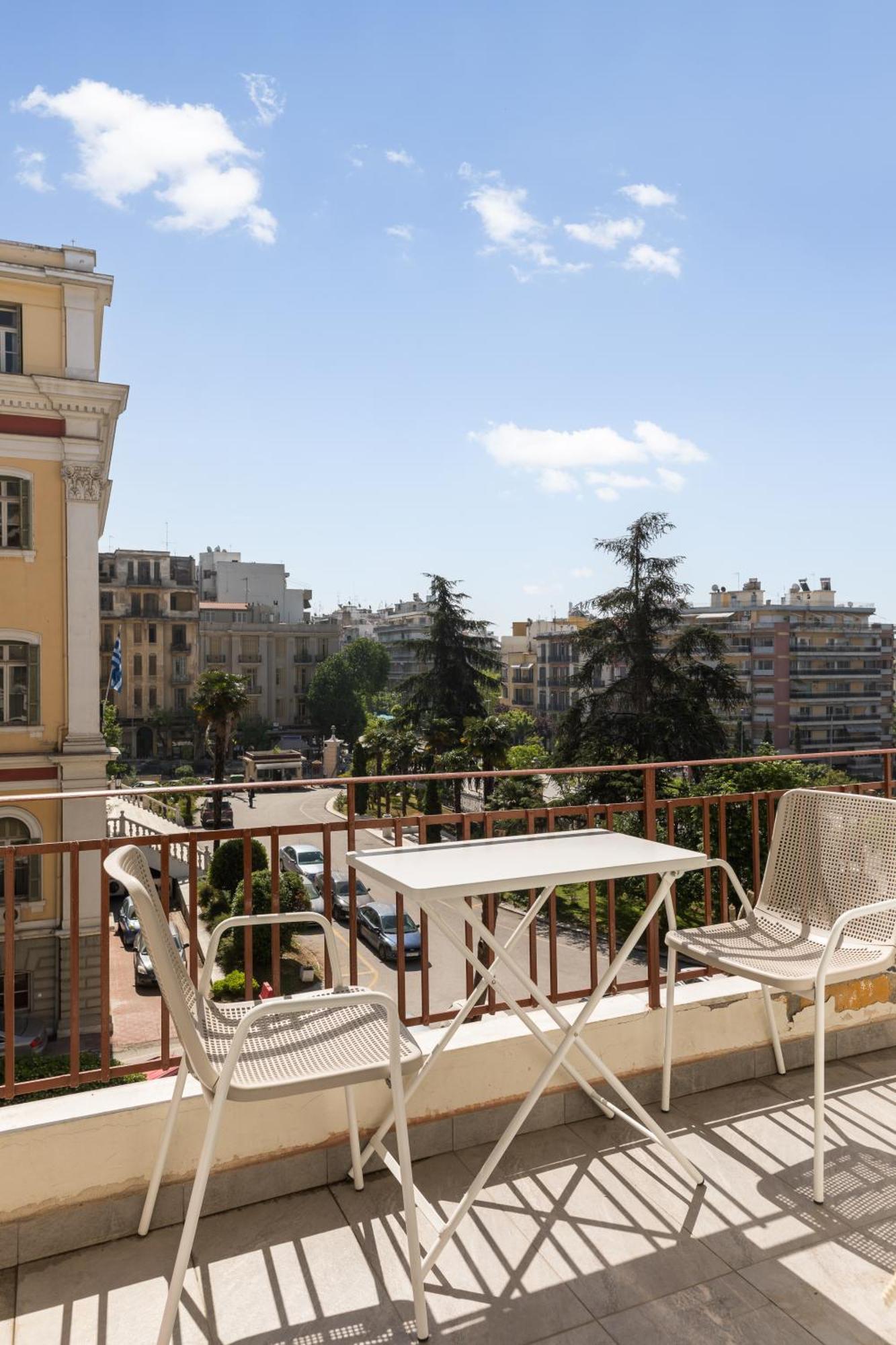 Liberty Apt By Halu! Apartments Tesalonika Bagian luar foto